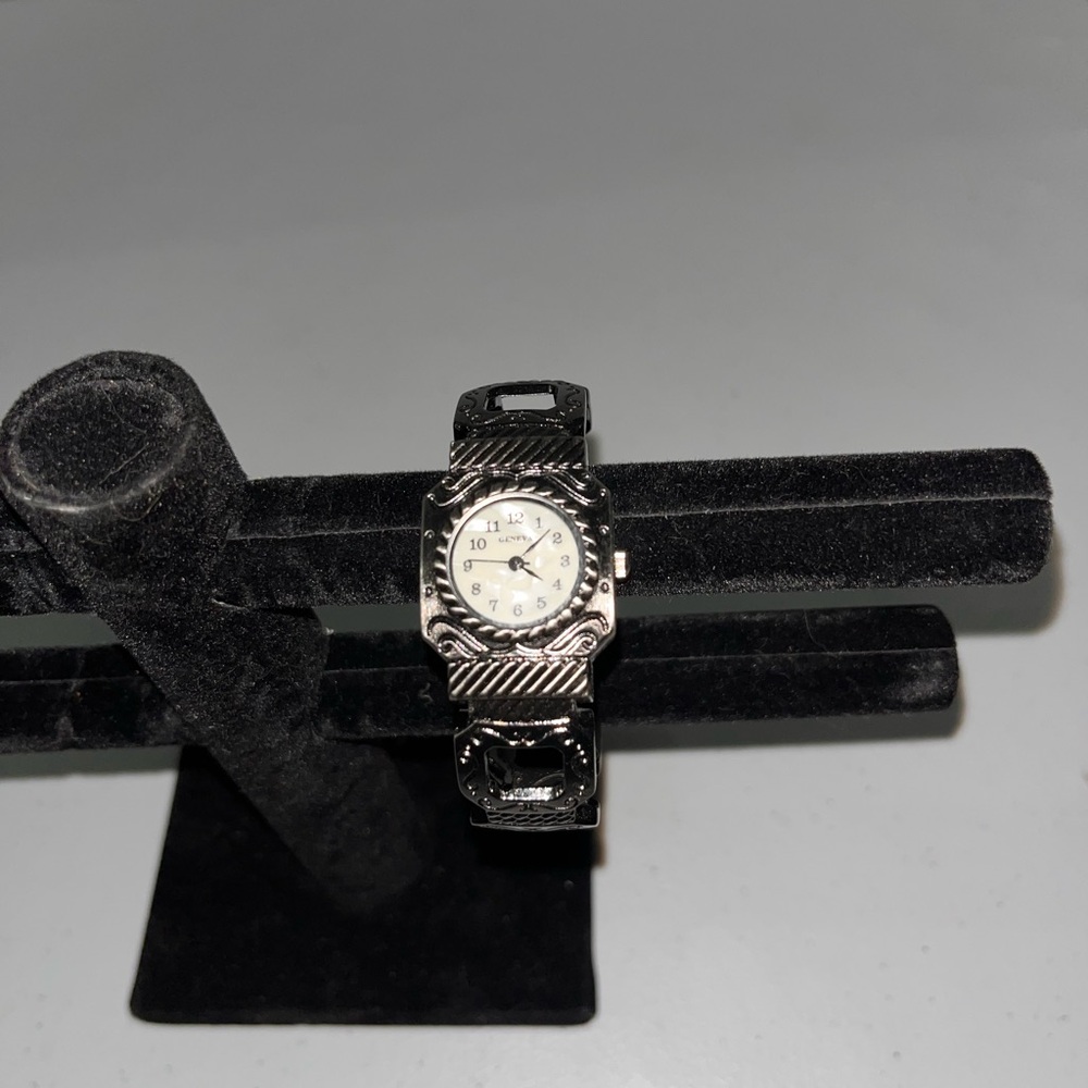 💙 Geneva Mother of Pearl Cuff Analog Watch
